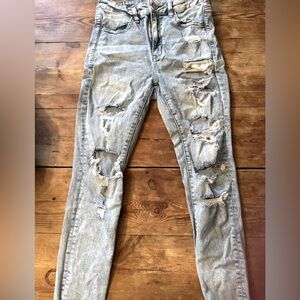 American Eagle ultra-stretch jeans ripped